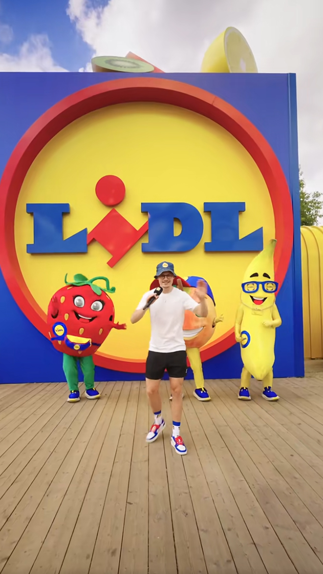 Thumbnail for the Lidl Frische Stadion Berlin activation video.